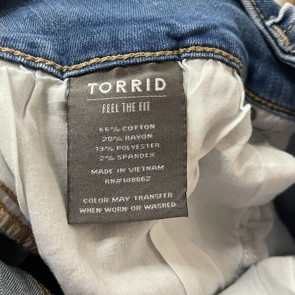 Torrid Premium Blue Denim Crop Cuffed Jegging Jeans Size 26R - Picture 10 of 16